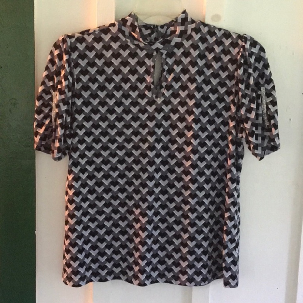 Come Blu Silver Sparkle Short Sleeve Blouse. Size L